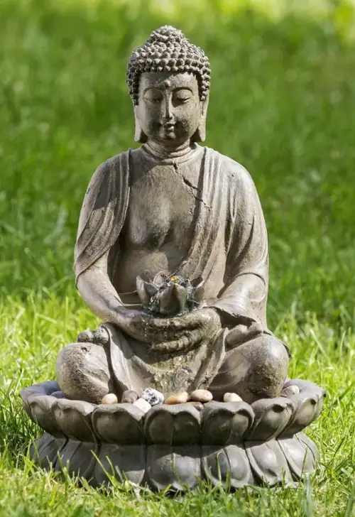 Zahradní fontána meditující Buddha z umělého kamene